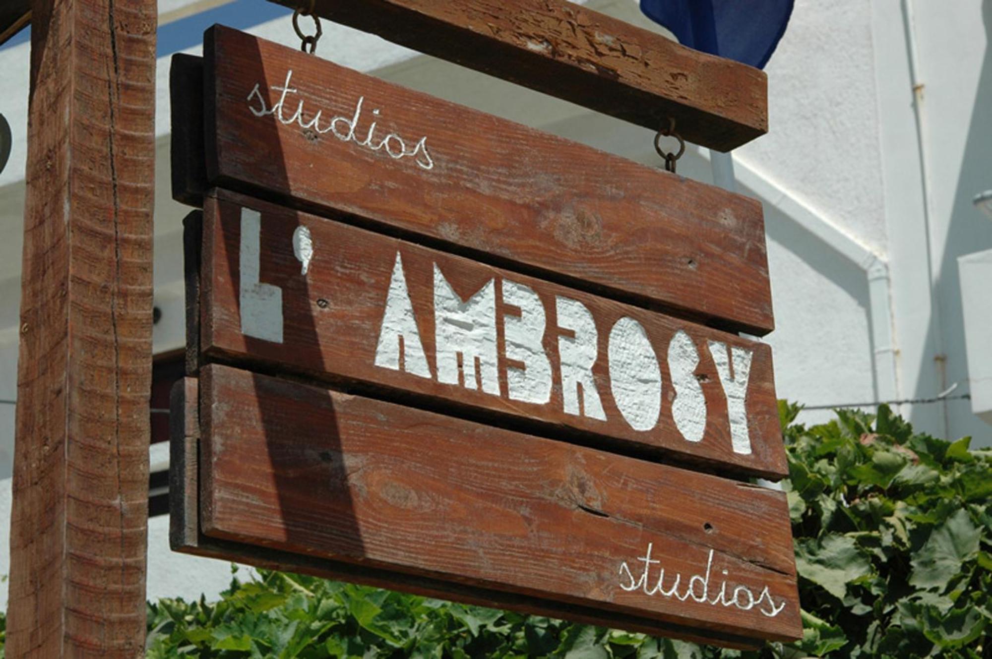 Ambrosia Studios มากรีเยียลอส ภายนอก รูปภาพ